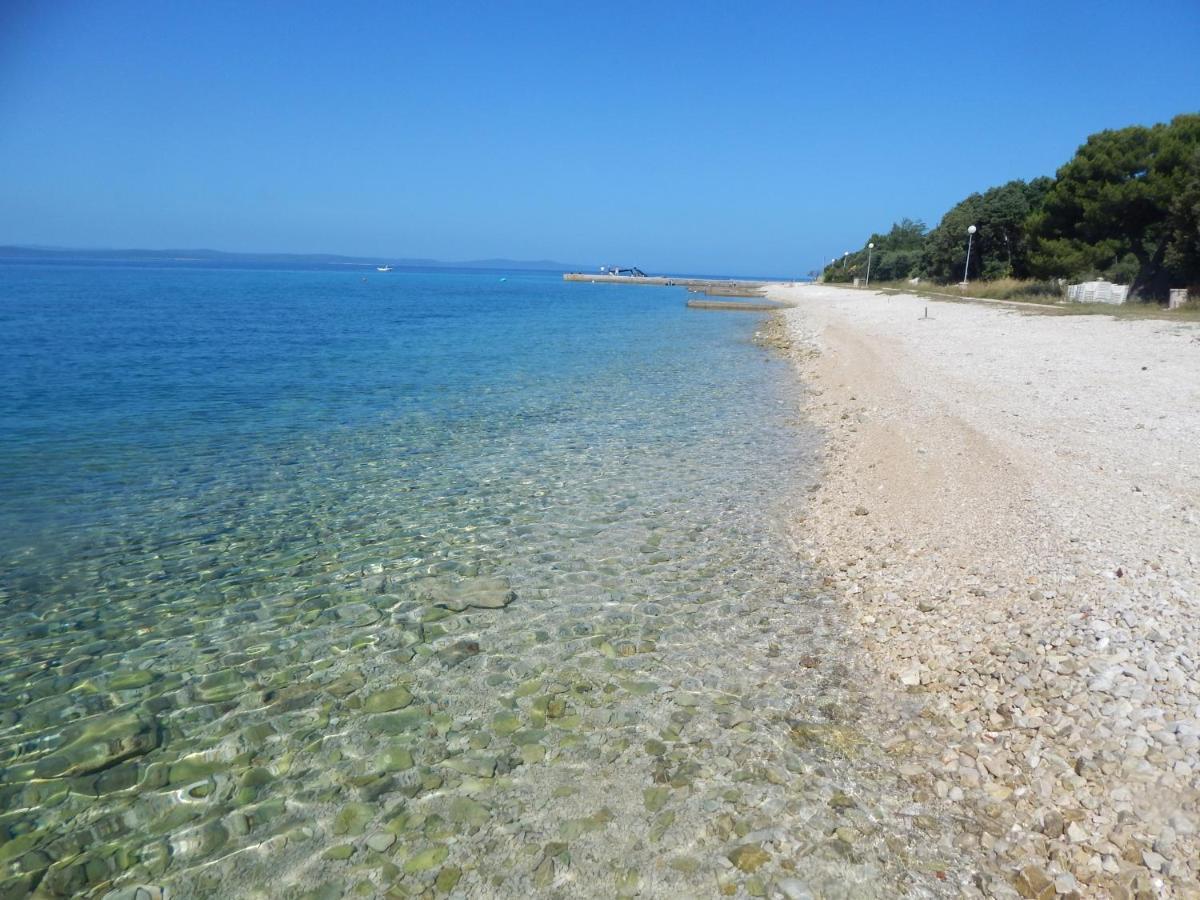 Apartman Duje Petrcane Buitenkant foto